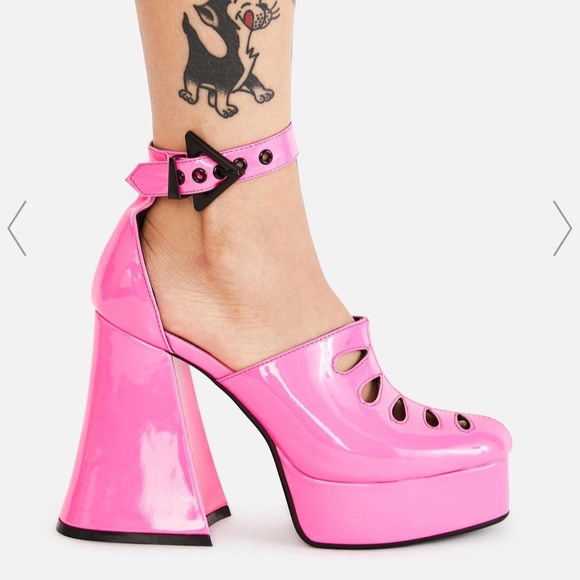 Lamoda: CRISIS MODE CUT OUT HEELS 🌸SOLD🌸 - Picture 2 of 3